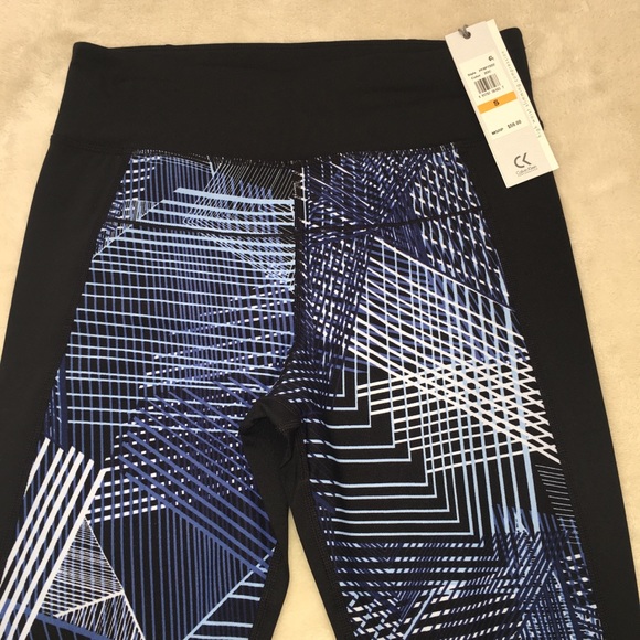 Calvin Klein Legging Black With Graphics - Picture 4 of 8